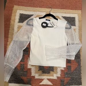 Mesh sweater. Size small. Brand new.